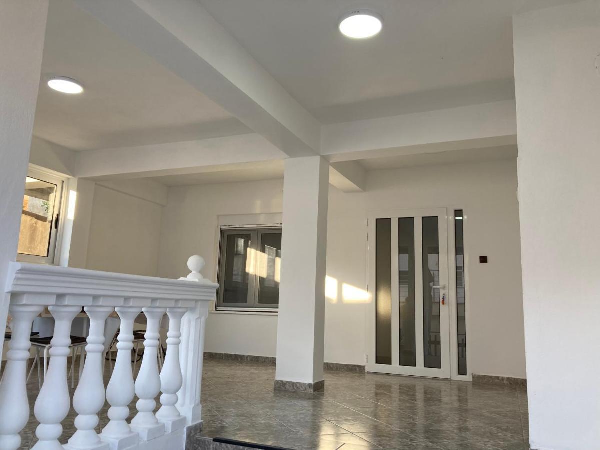Apartments Stefan Sutomore Ngoại thất bức ảnh
