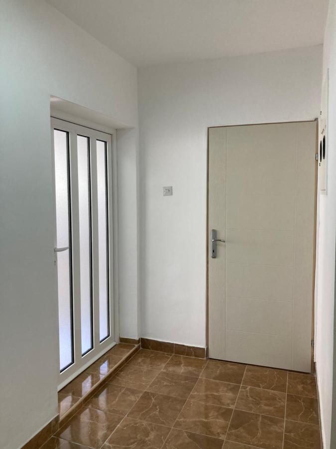 Apartments Stefan Sutomore Ngoại thất bức ảnh